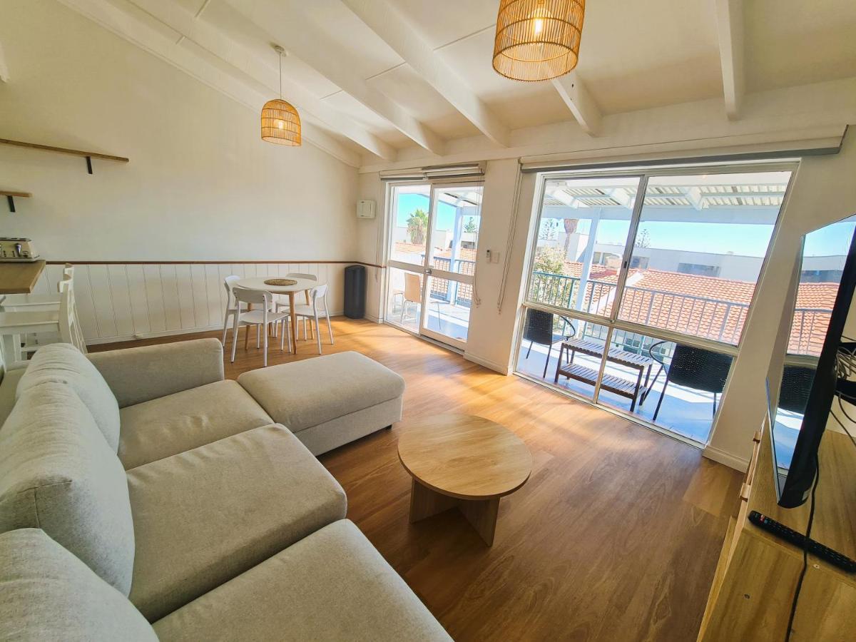 West Beach Lagoon 114 - Ocean Views West Perth Bagian luar foto